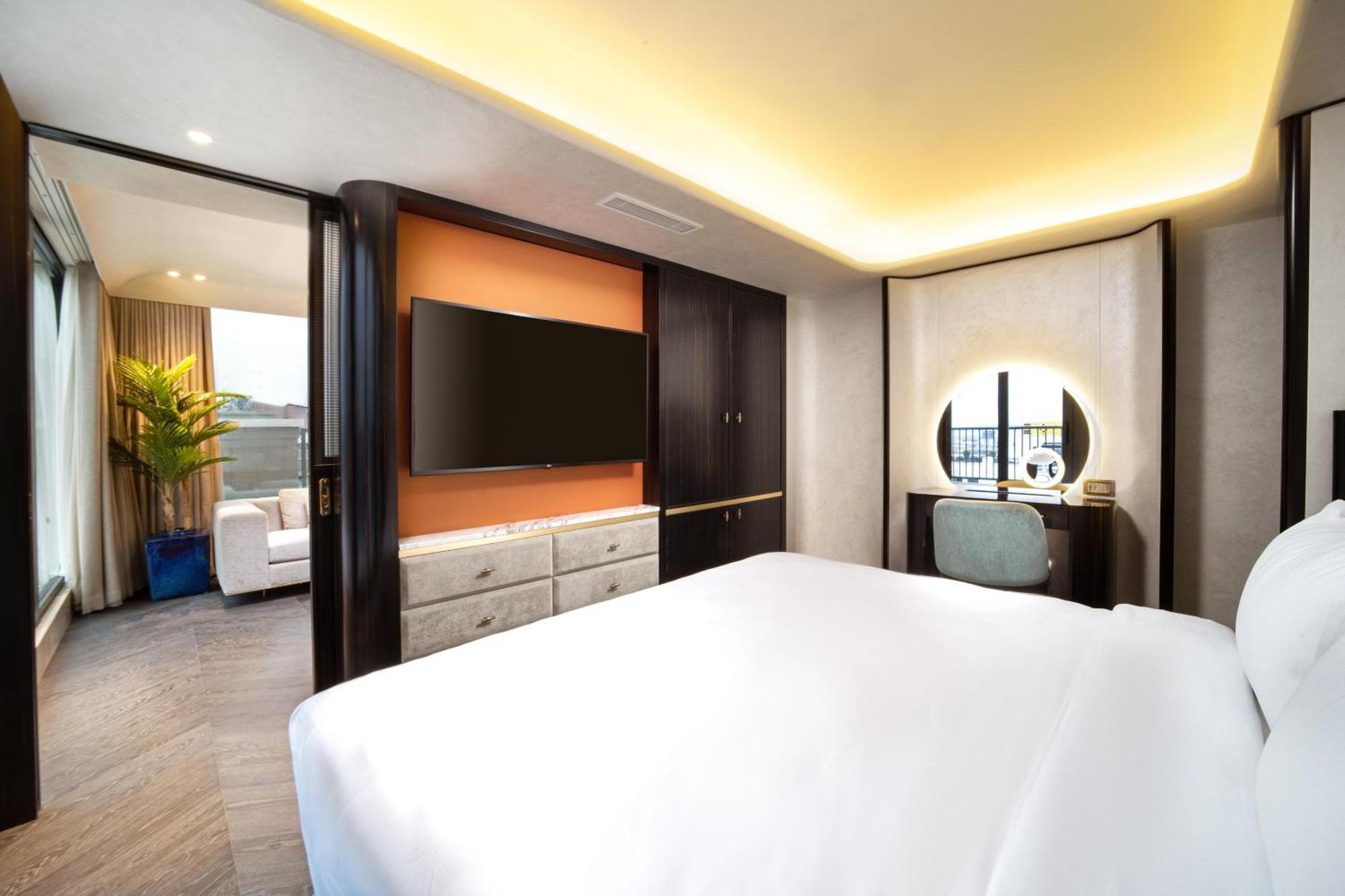 איסטמבול Bentley Hotel Bosphorus - Special Class מראה חיצוני תמונה A bedroom at the hotel